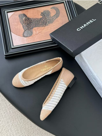 UA Ch*el BALLET FLATS