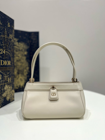 Ch**an D*0r SMALL D*0r KEY BAG  8.5x5x4.5 in