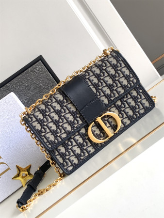 D*0r 30 MONTAIGNE EAST-WEST BAG WITH CHAIN Blue D*0r Oblique Jacquard 25x16.5x8 cm