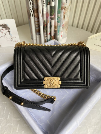 BOY Ch*el HANDBAG Shiny Grained Calfskin Black 5.9 × 9.8 × 3.5 in