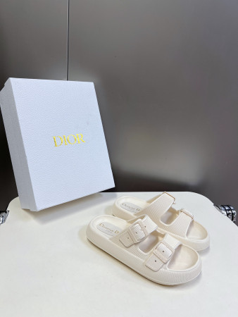 UA D*0r Slide
