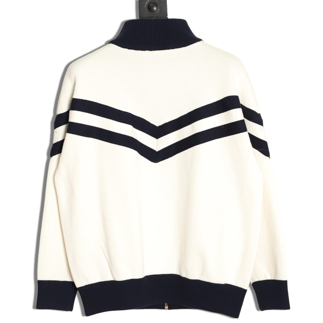 l0*is V*t0n lv knitting coats