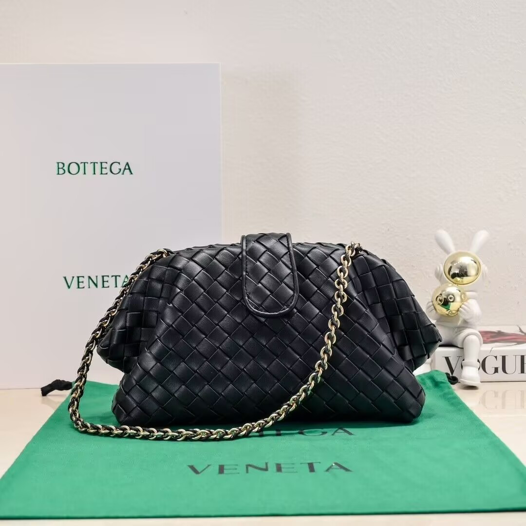 Bo*te*ga Ve*ne*ta LAUREN CLUTCH Andiamo Parachute 31x16.5x11cm