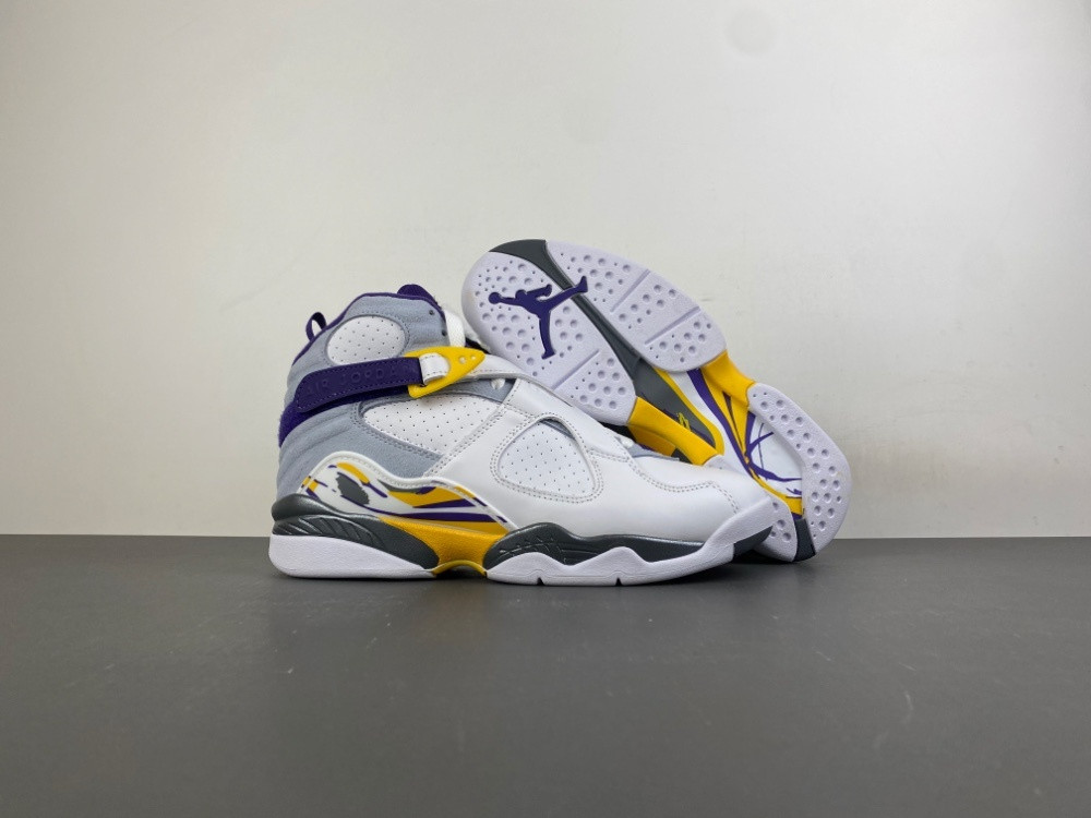 UA AIR Jordan 8 Retro