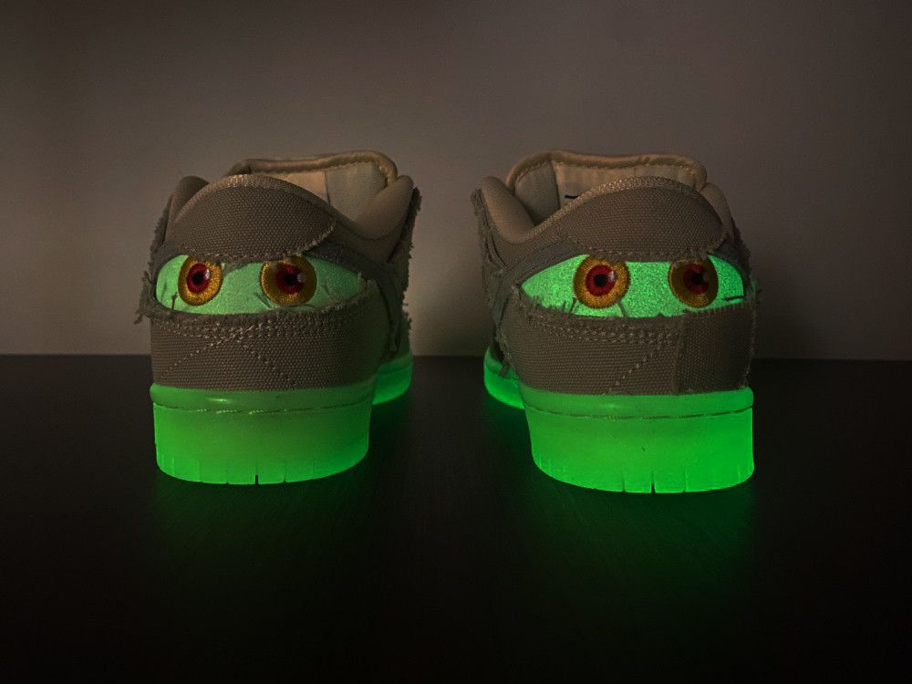 Nike SB Dunk Low Mummy