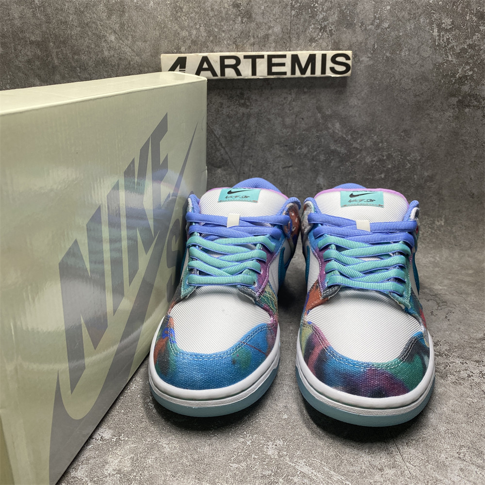 UA Nike SB Dunk Low Futura Laboratories Bleached Aqua