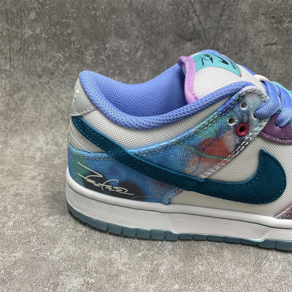UA Nike SB Dunk Low Futura Laboratories Bleached Aqua