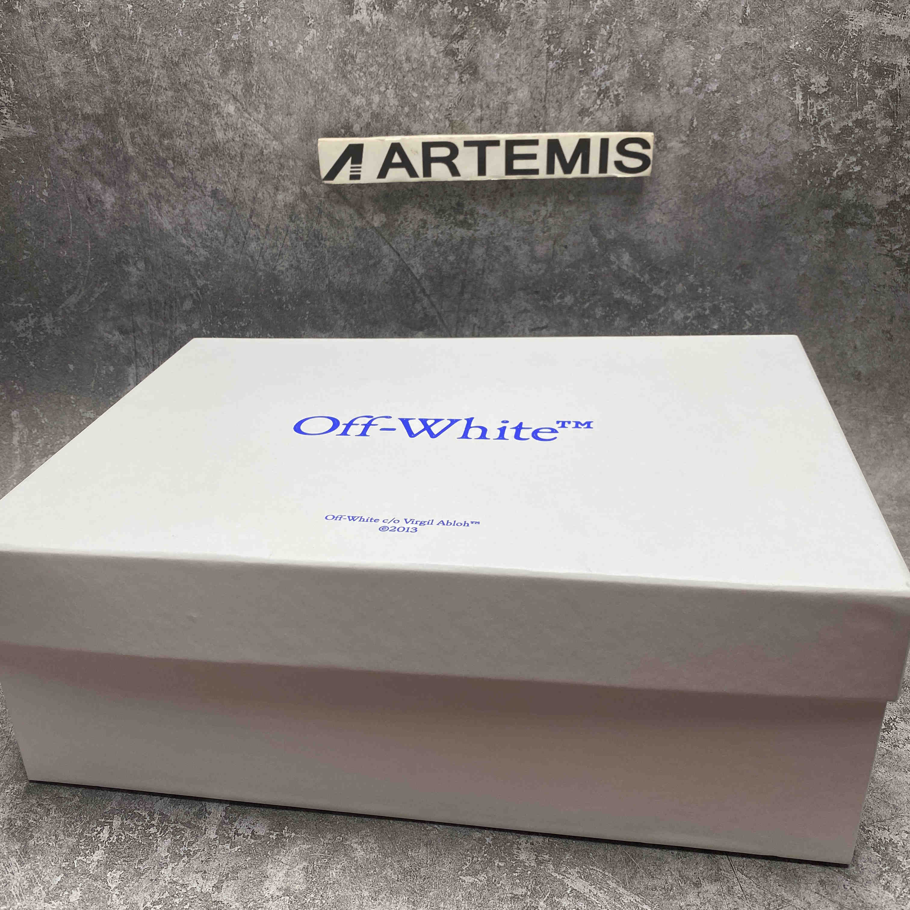 UA Off-White Odsy-1000 White Pale Blue