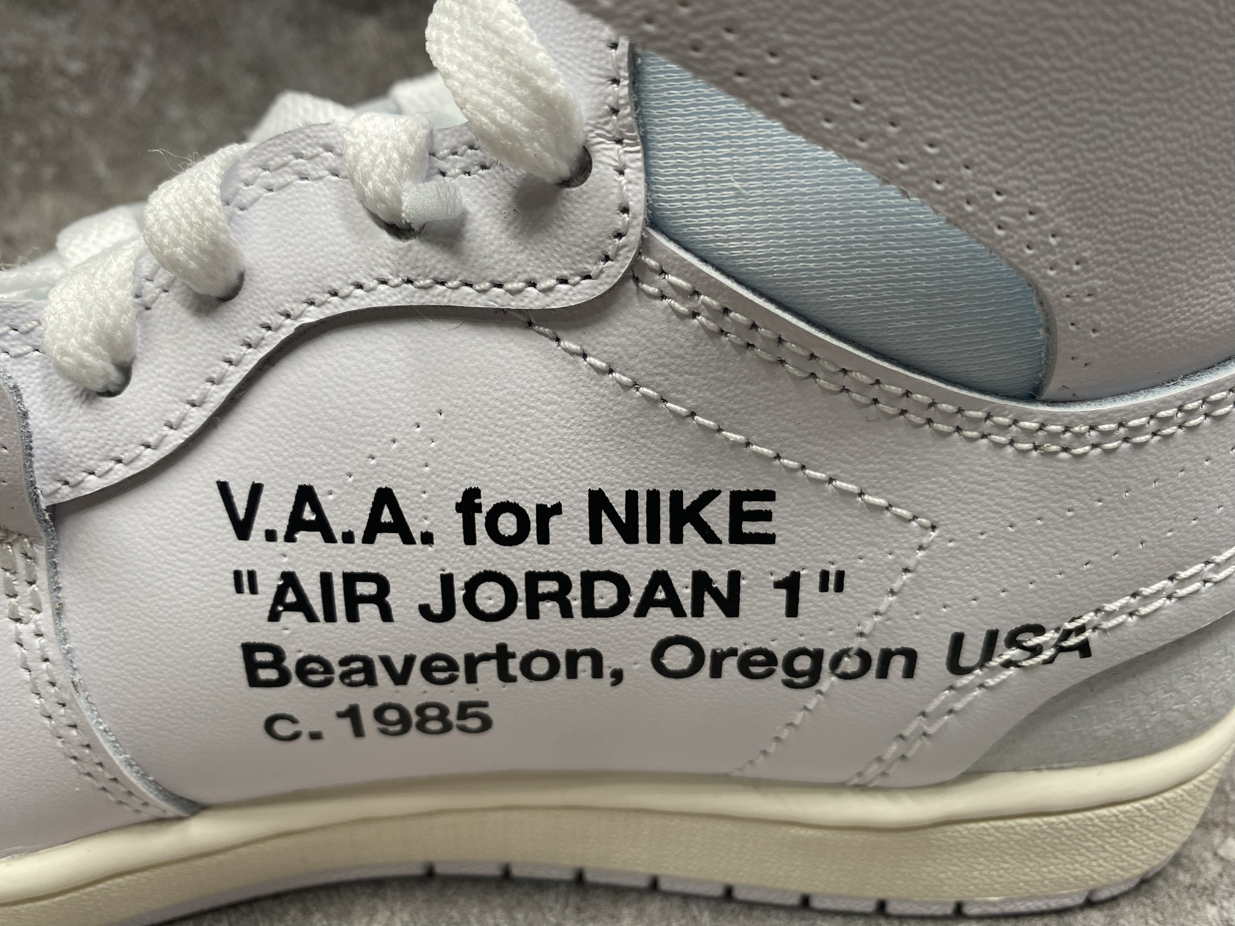 UA Air Jordan 1 High OG x Off-White