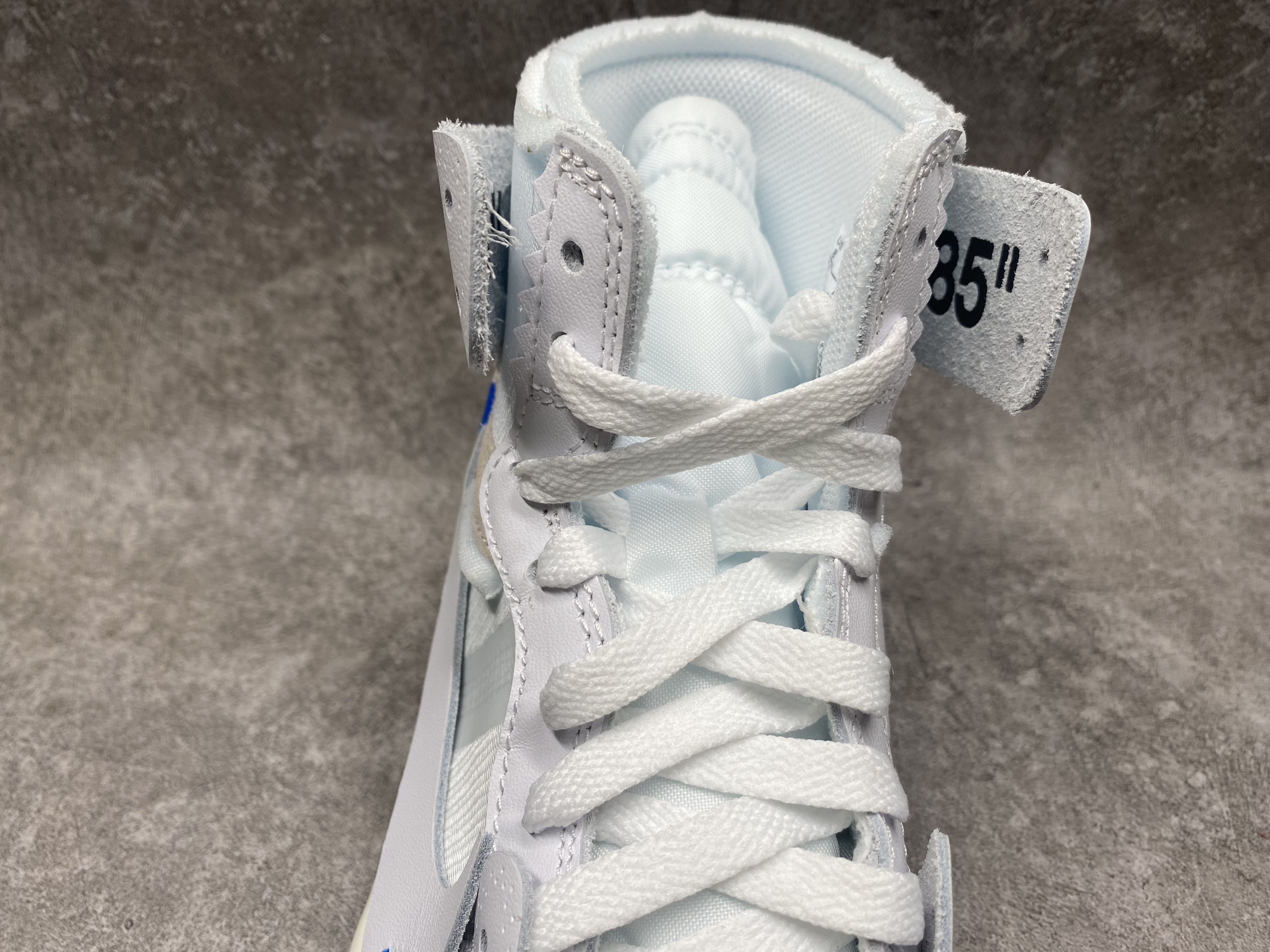 UA Air Jordan 1 High OG x Off-White