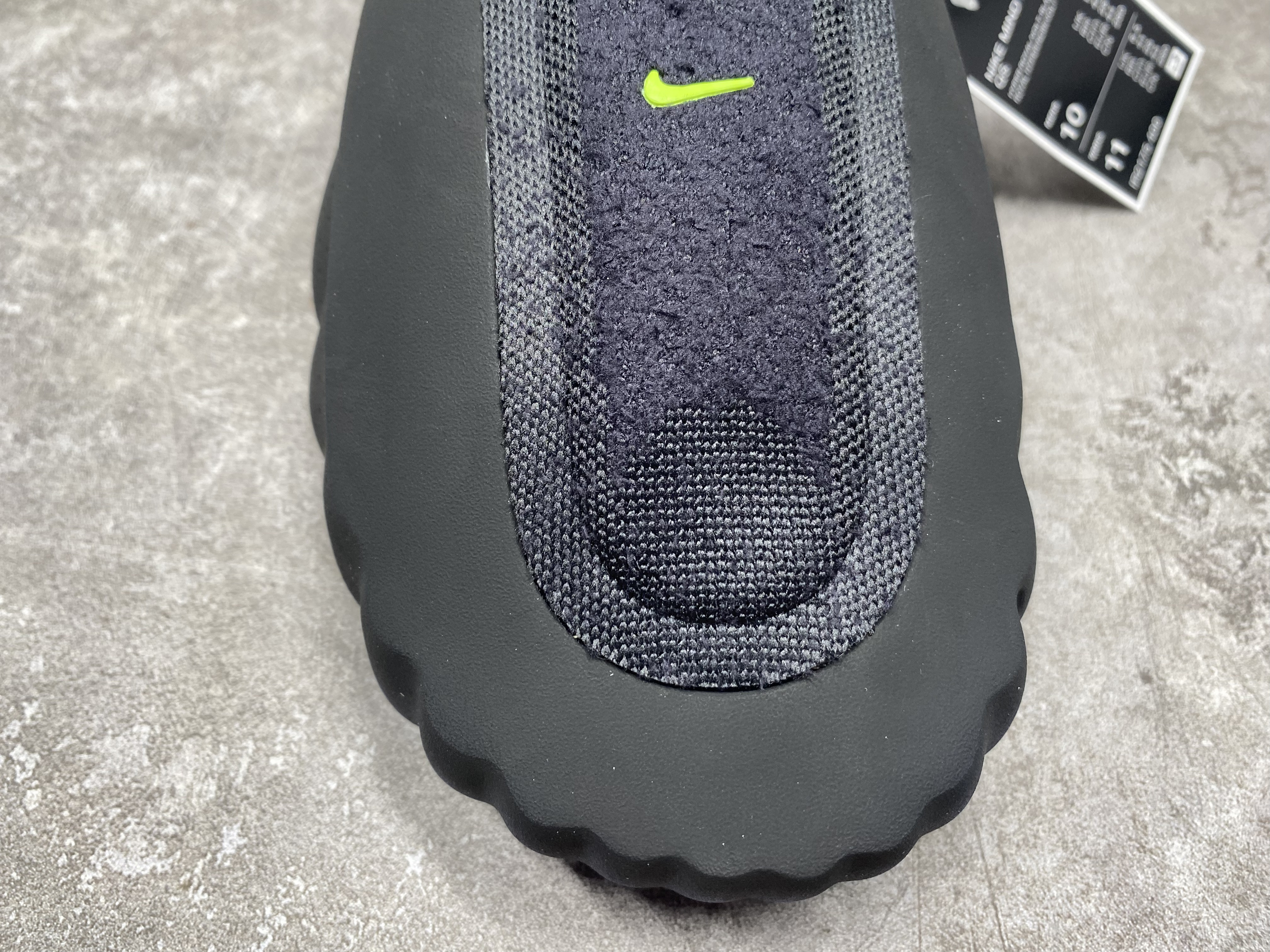 Nike Mind 001 Slide (Runs one size small)