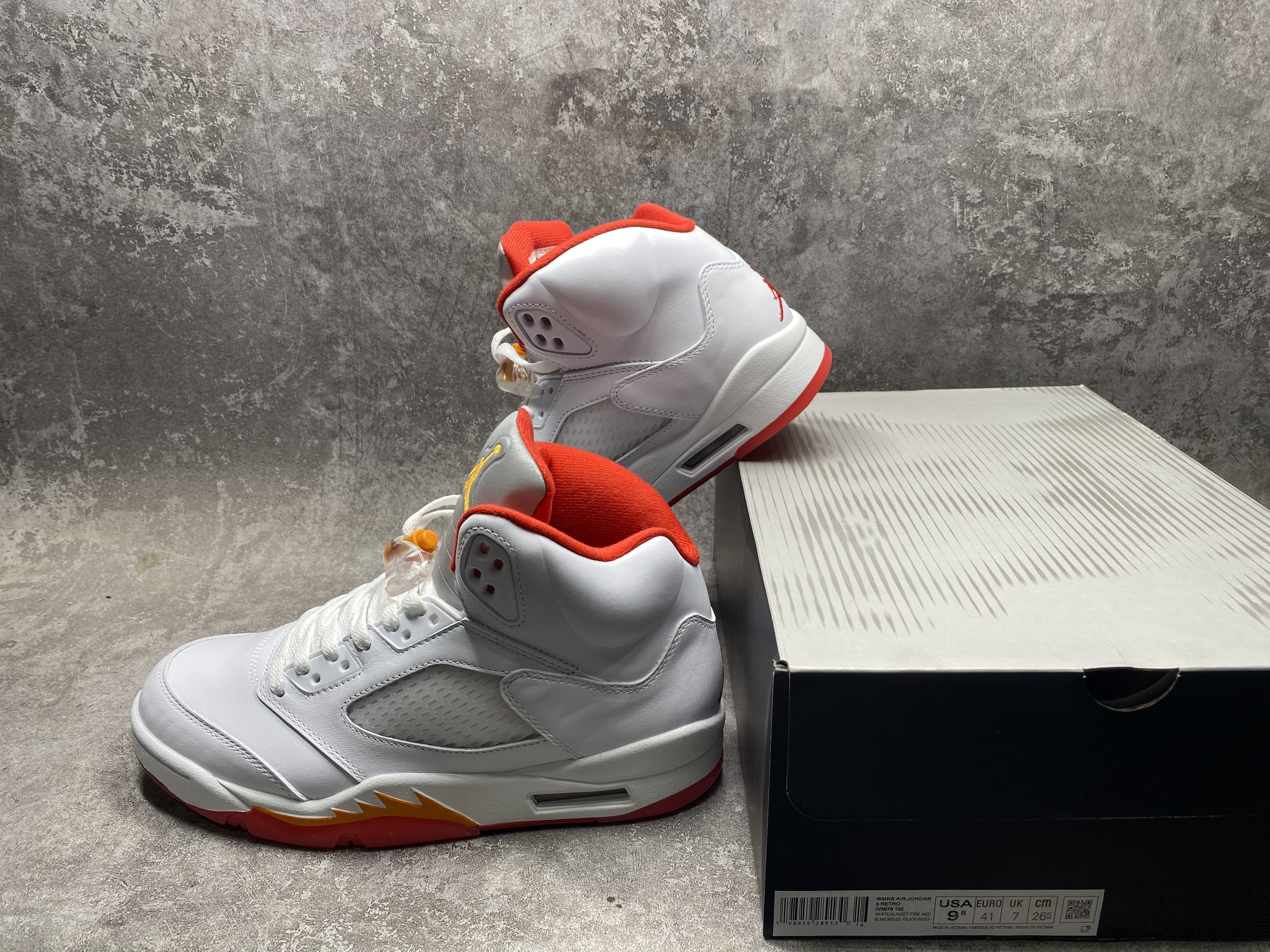 UA Air Jordan 5 Retro OG