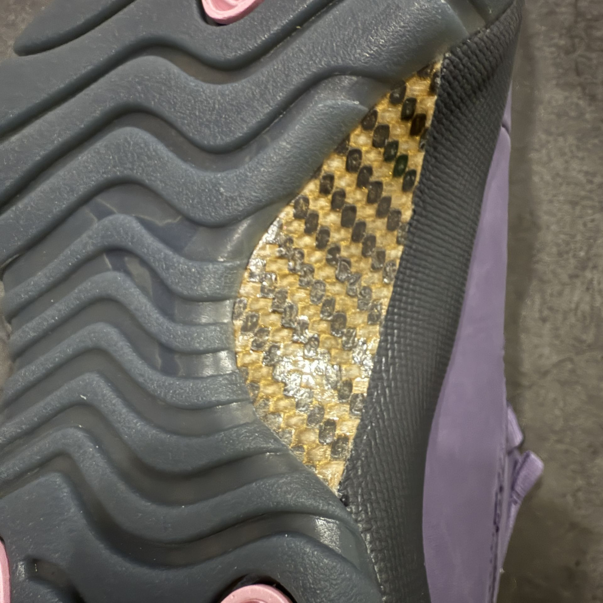 UA AIR Jordan 11 Retro