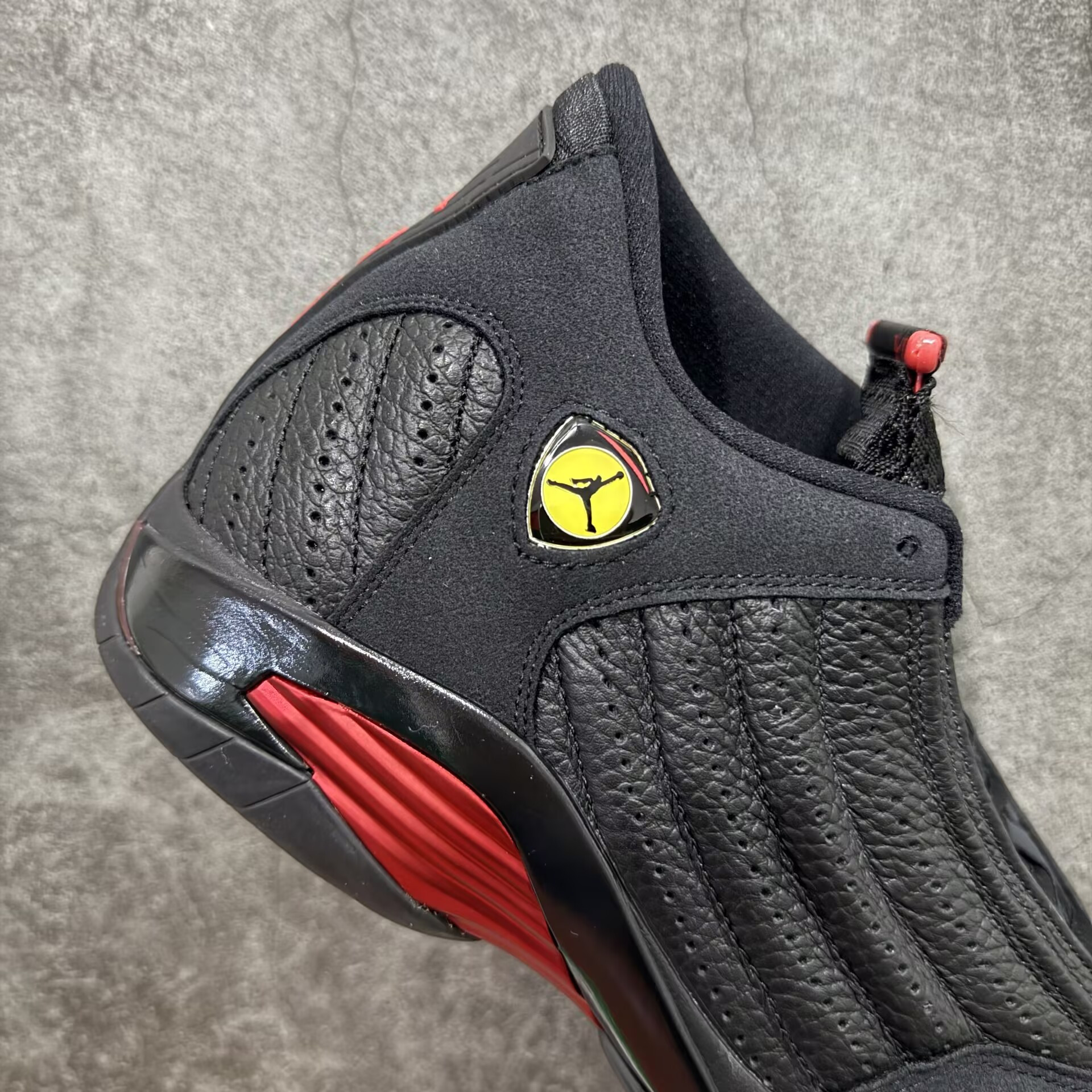 UA AIR Jordan 14 Retro