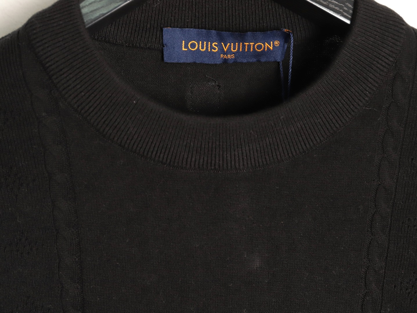 l0*is V*t0n lv sweaters