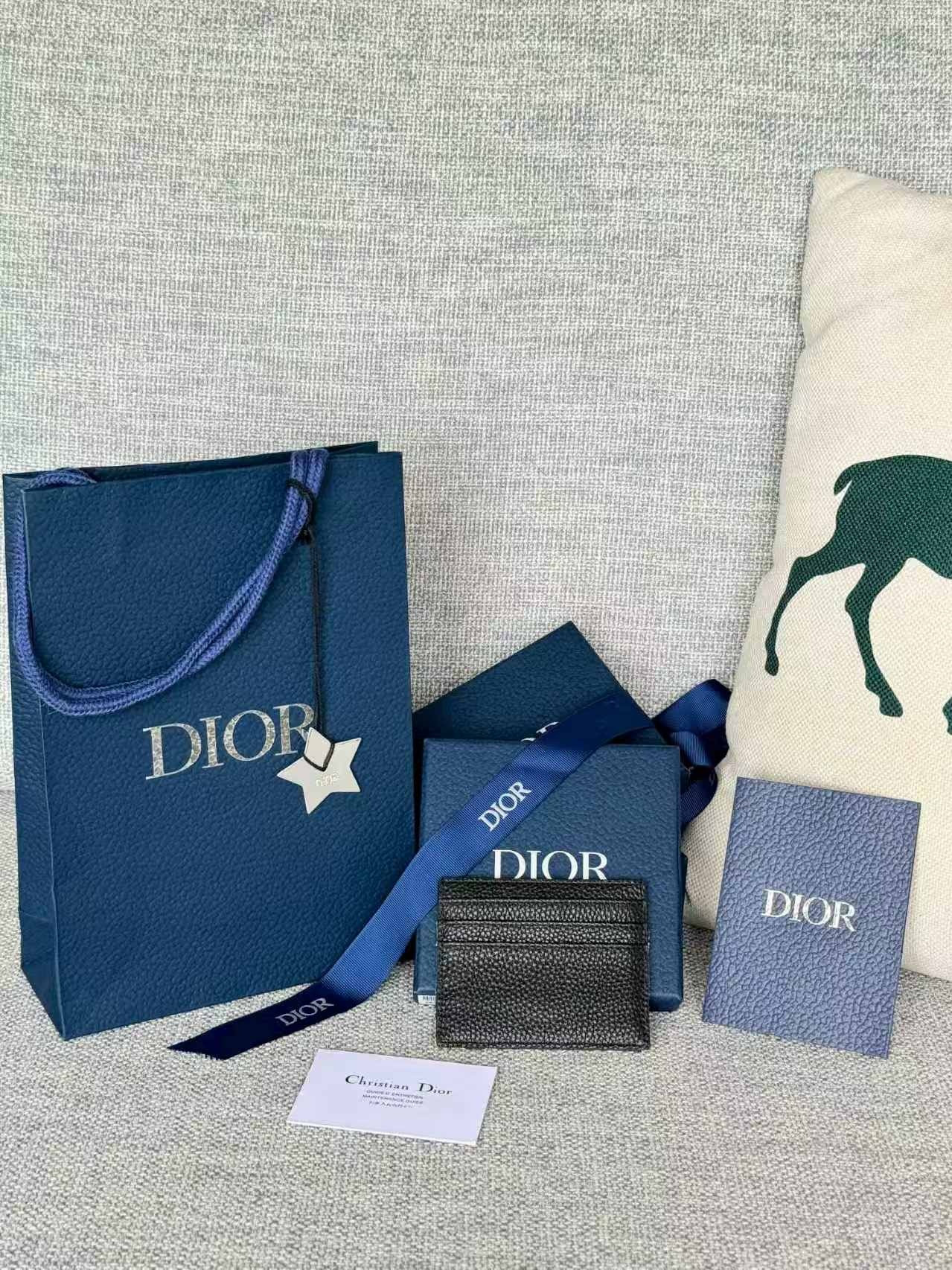 D*0r Card Holder 10x8x0.4cm