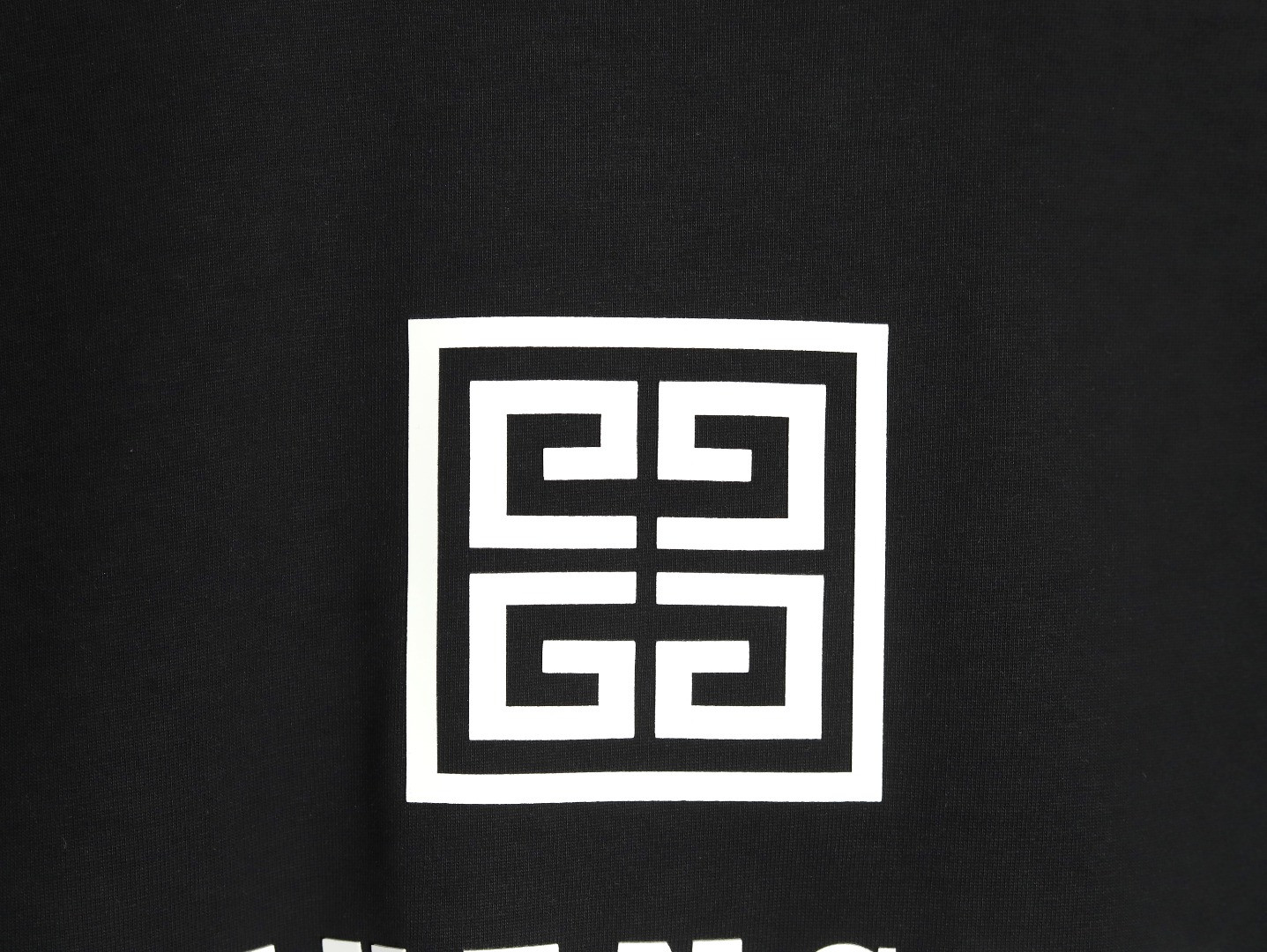 Givenchy 25SS Short-sleeved T-shirt