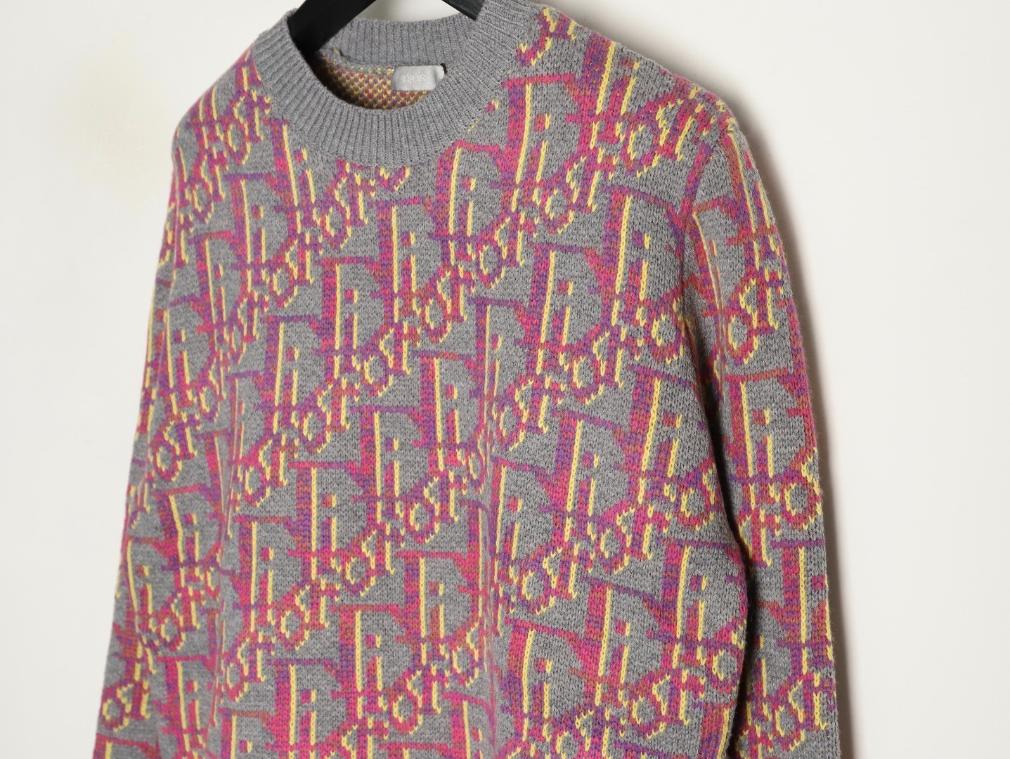 D*0r CD Sweaters