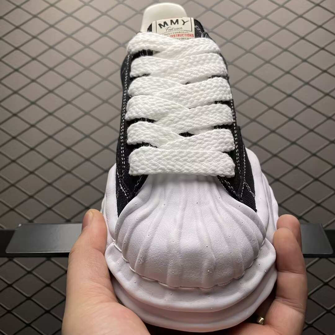 ua Ma*s*n mihara yasuhiro "blakey" og sole canvas low-top sneaker
