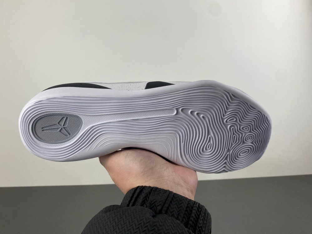 UA Nike Kobe 9 EM Low Protro TB "Wolf Grey"
