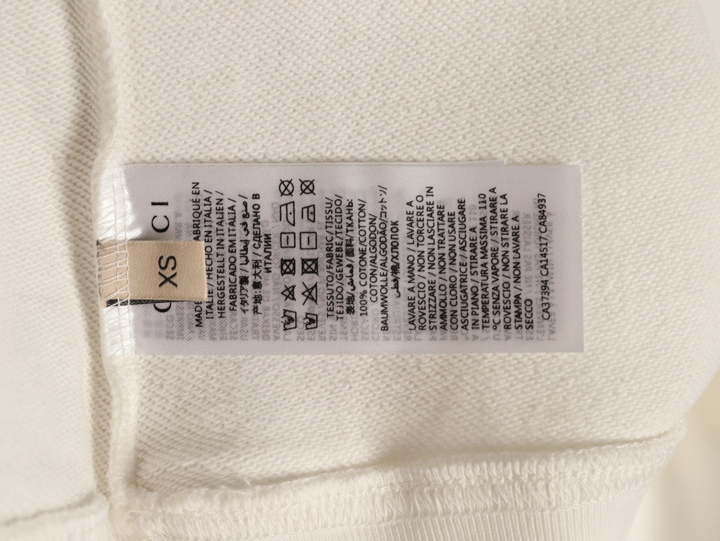 G*u*i 26ss hoodies