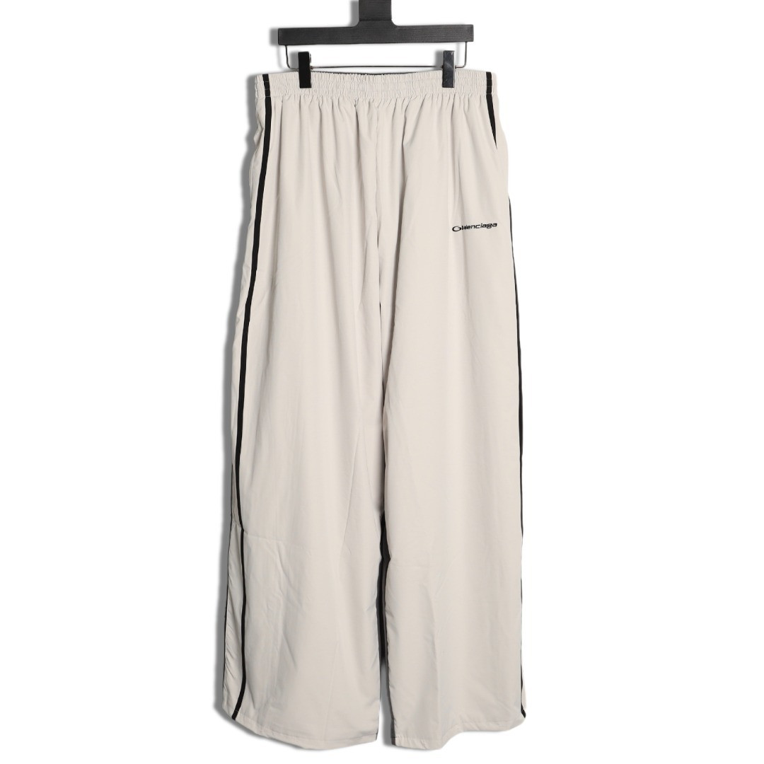 Ba*len*cia*ga Pants Suit