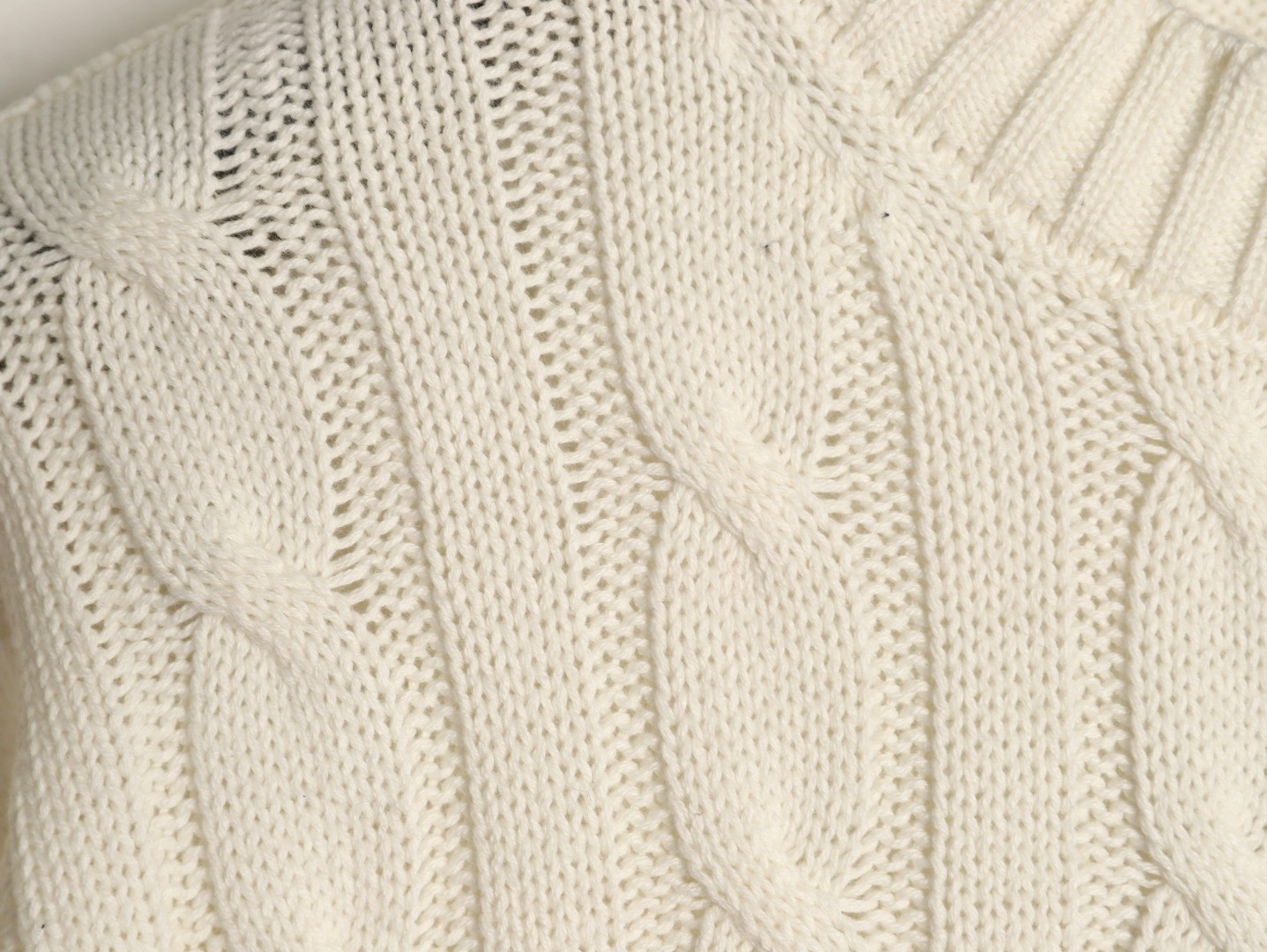 Pra*a sweaters