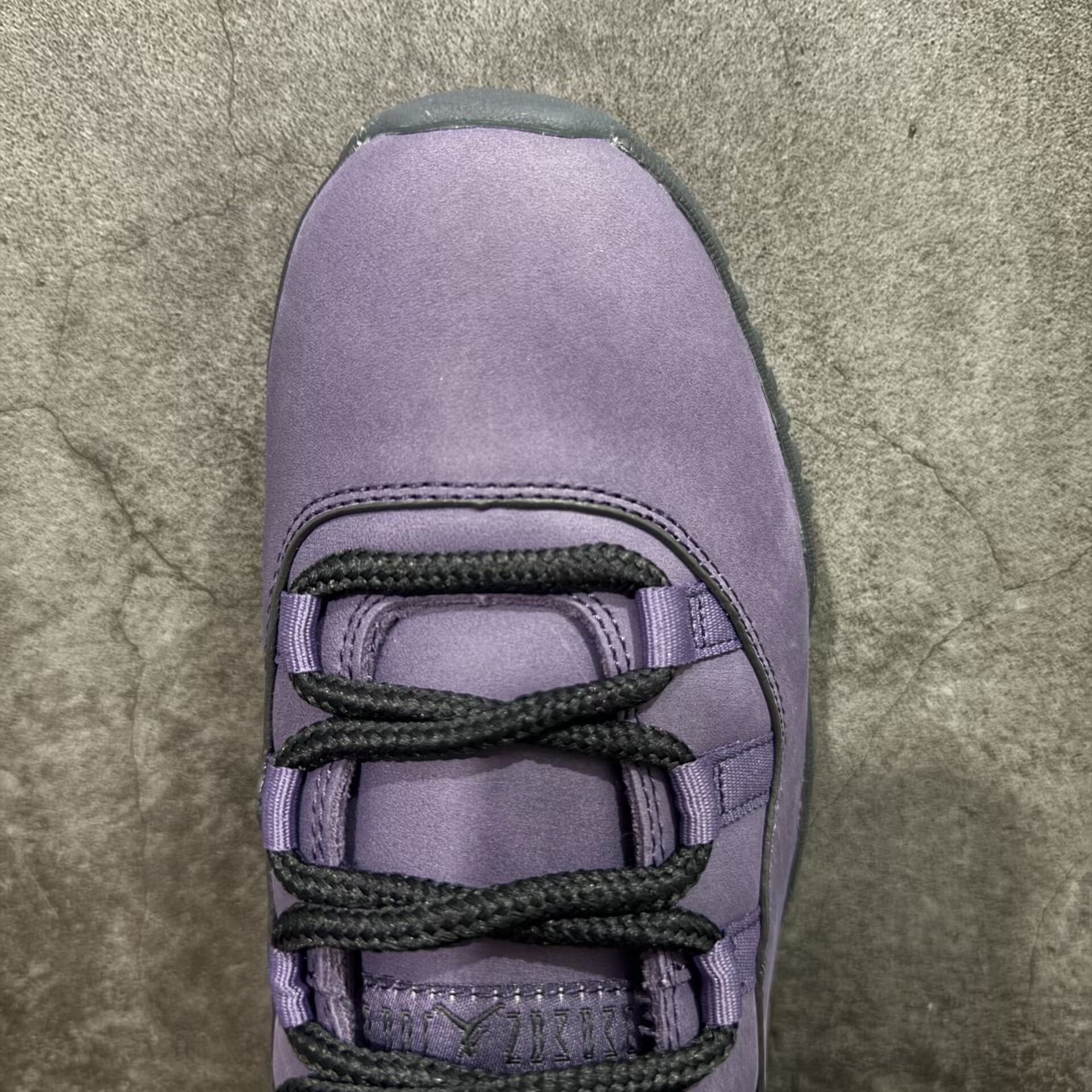 UA AIR Jordan 11 Retro