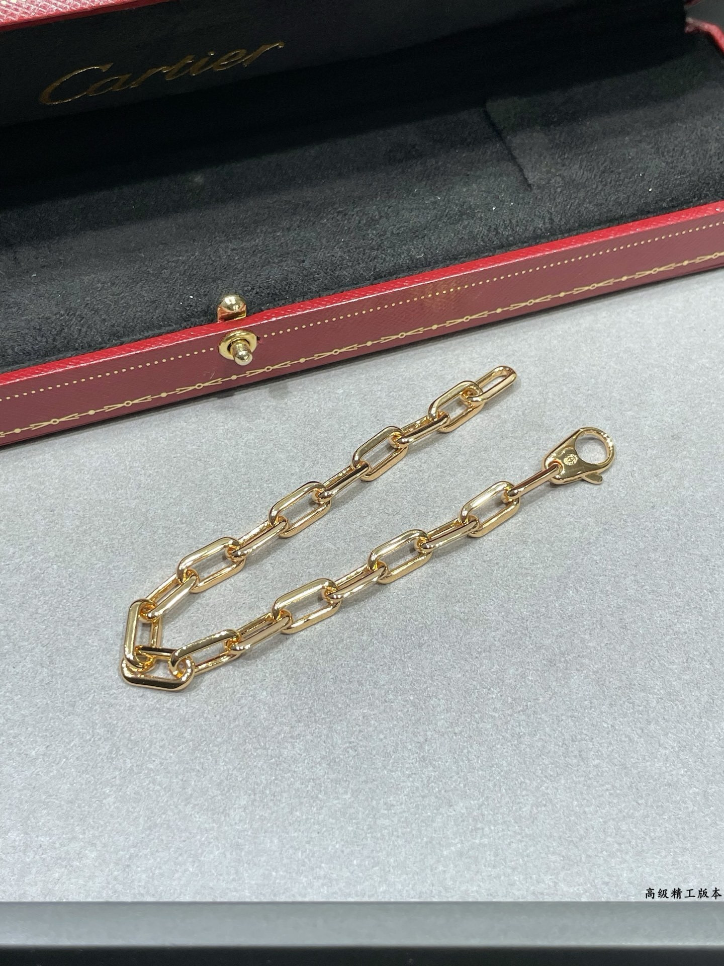 Ca*t*er santos de bracelet(chain length 20cm)