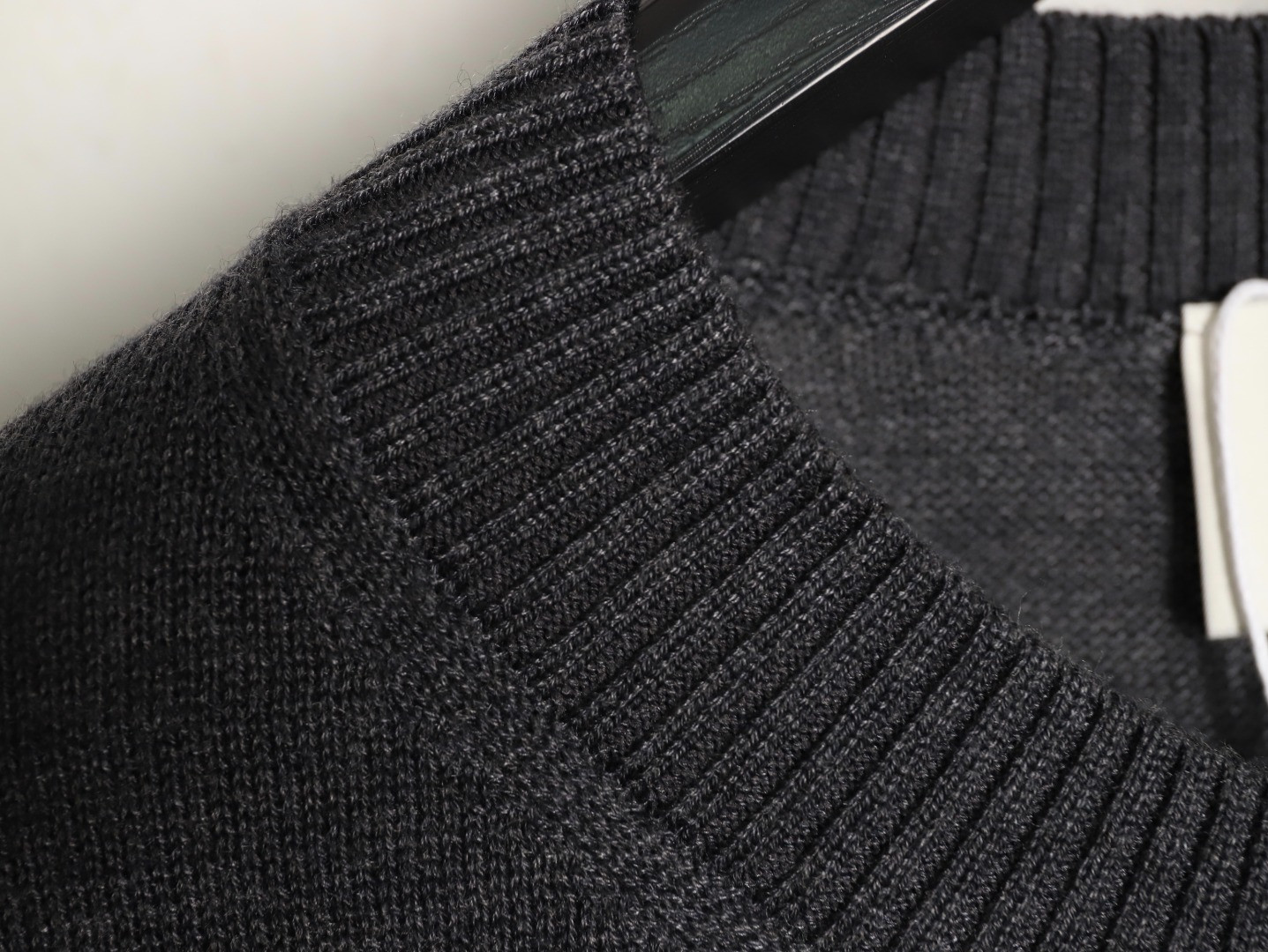 AMI PARIS Knitting Sweaters