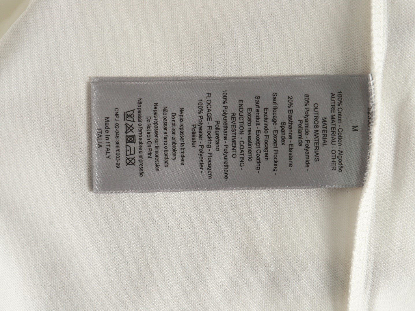 D*or long-sleeved t-shirt
