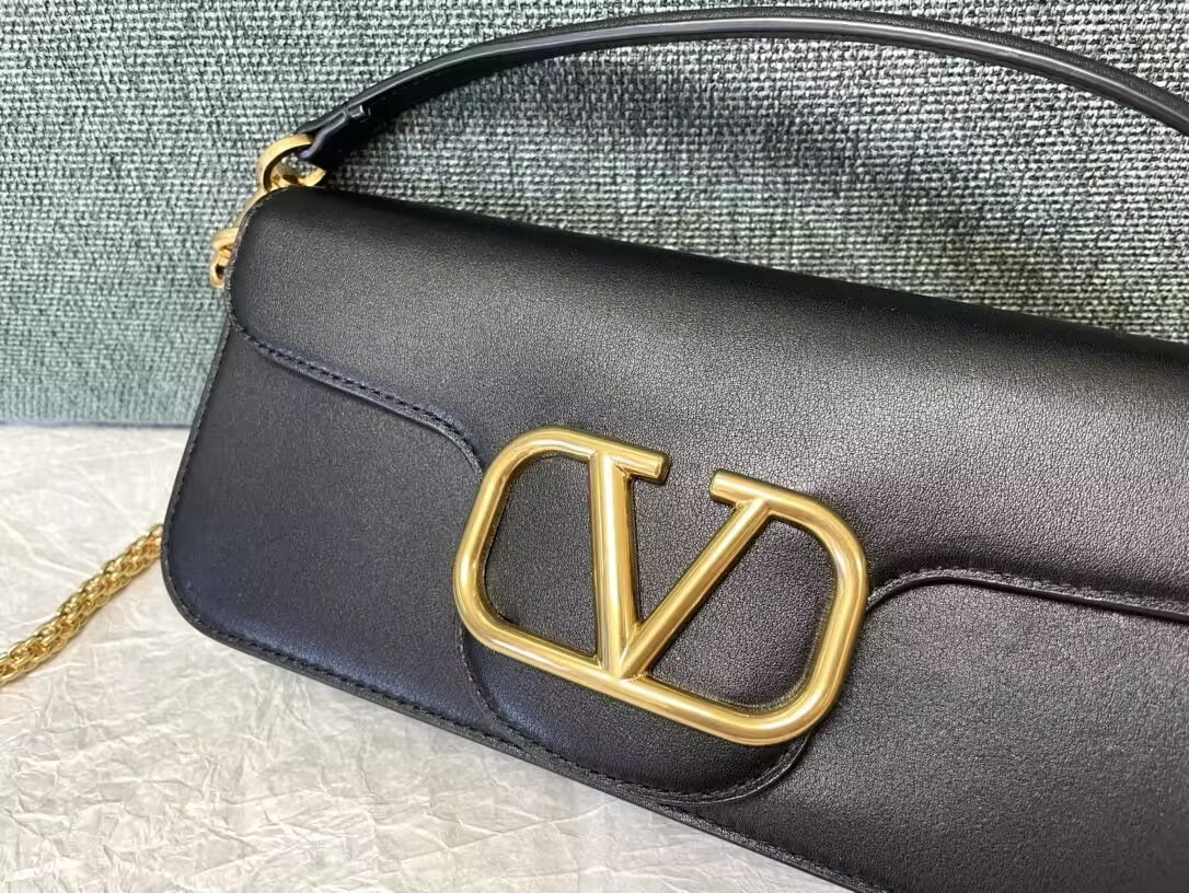 Va1e*ntin0 garavani locò bag 27x13x6cm