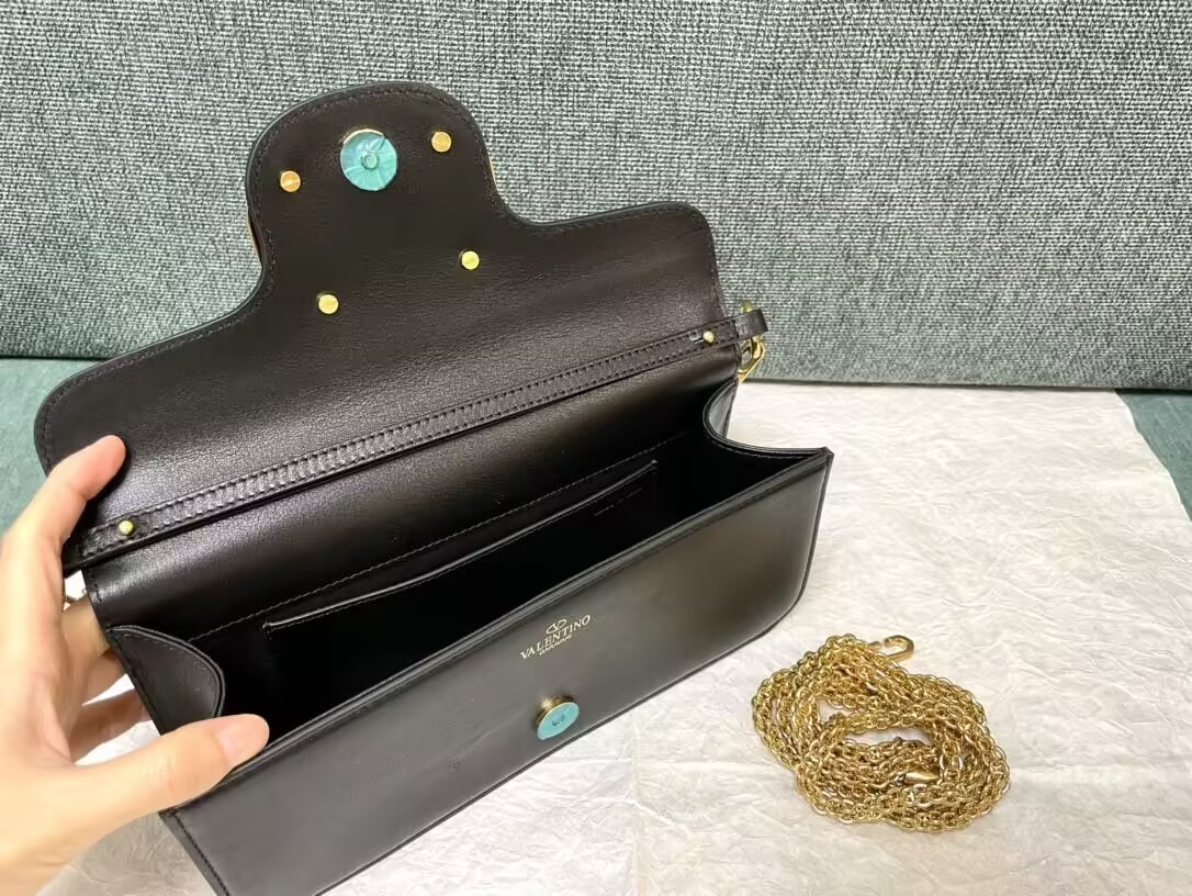 Va1e*ntin0 garavani locò bag 27x13x6cm
