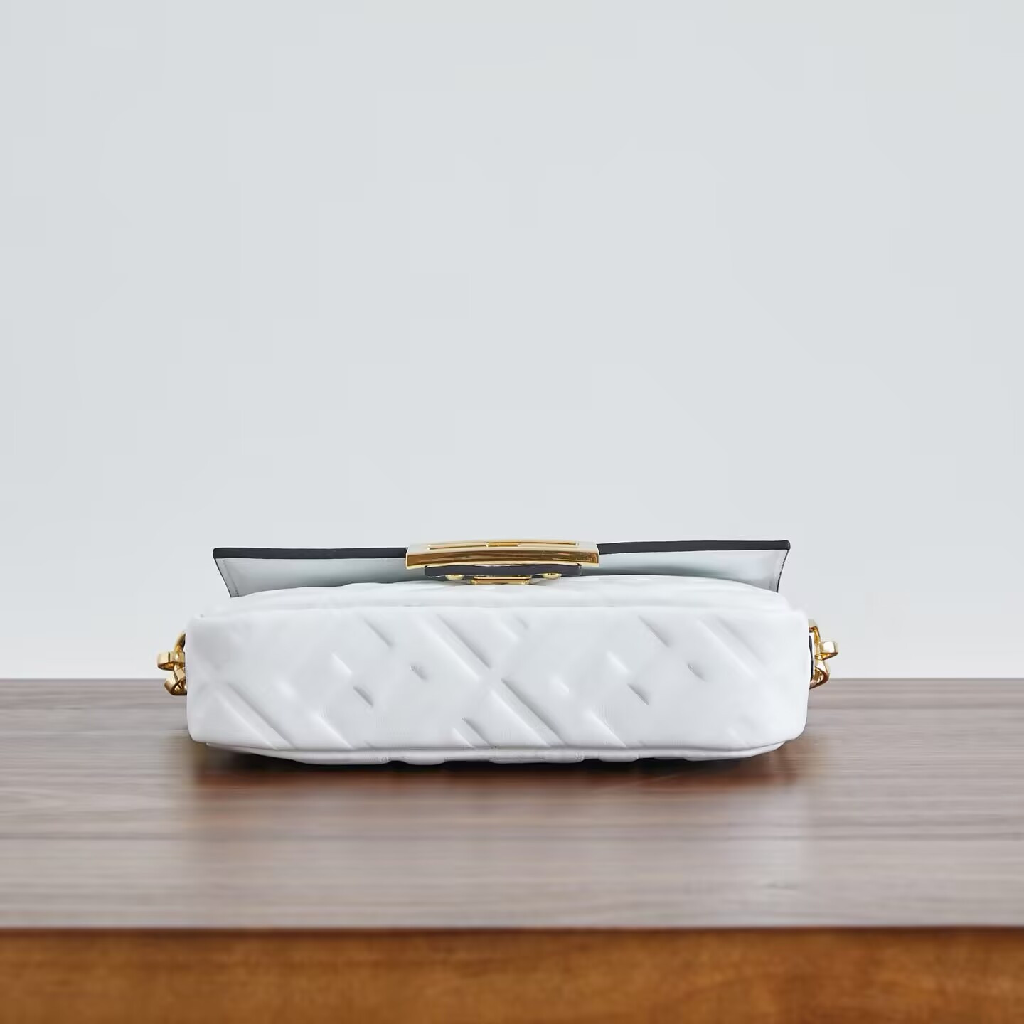 F**di baguette mini bag 19x4x10cm