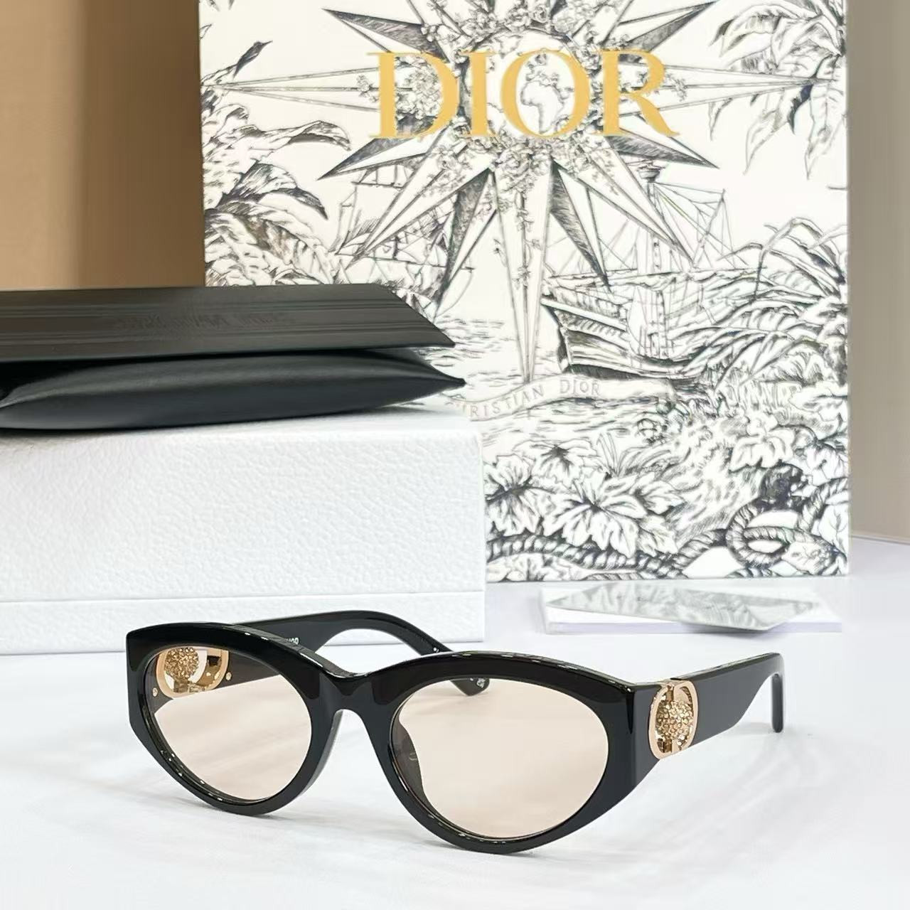 D*or glasses