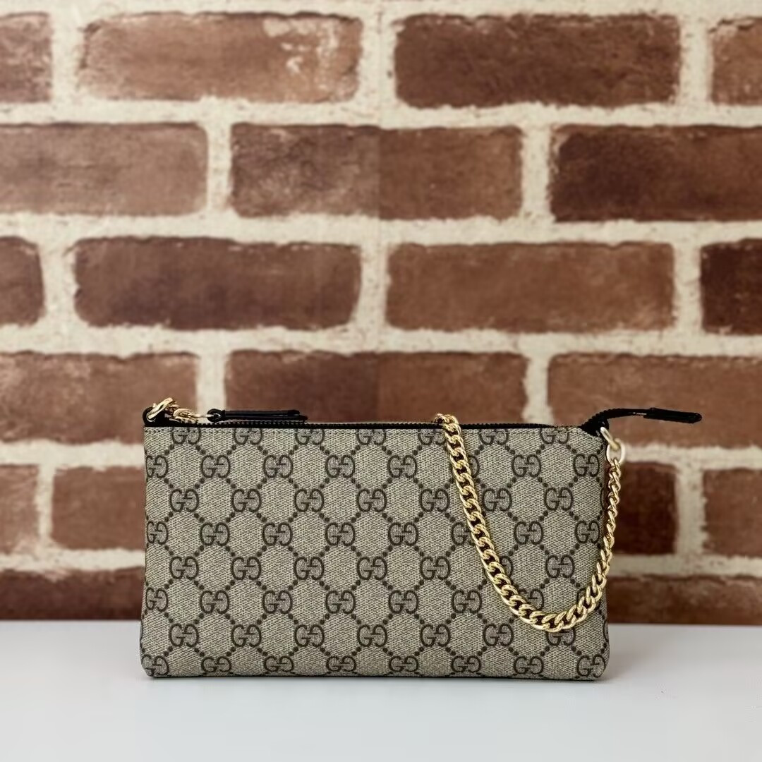 G*u*i Chain Wristlet Wallet GG Coated Canvas 22.5x13x2.5cm