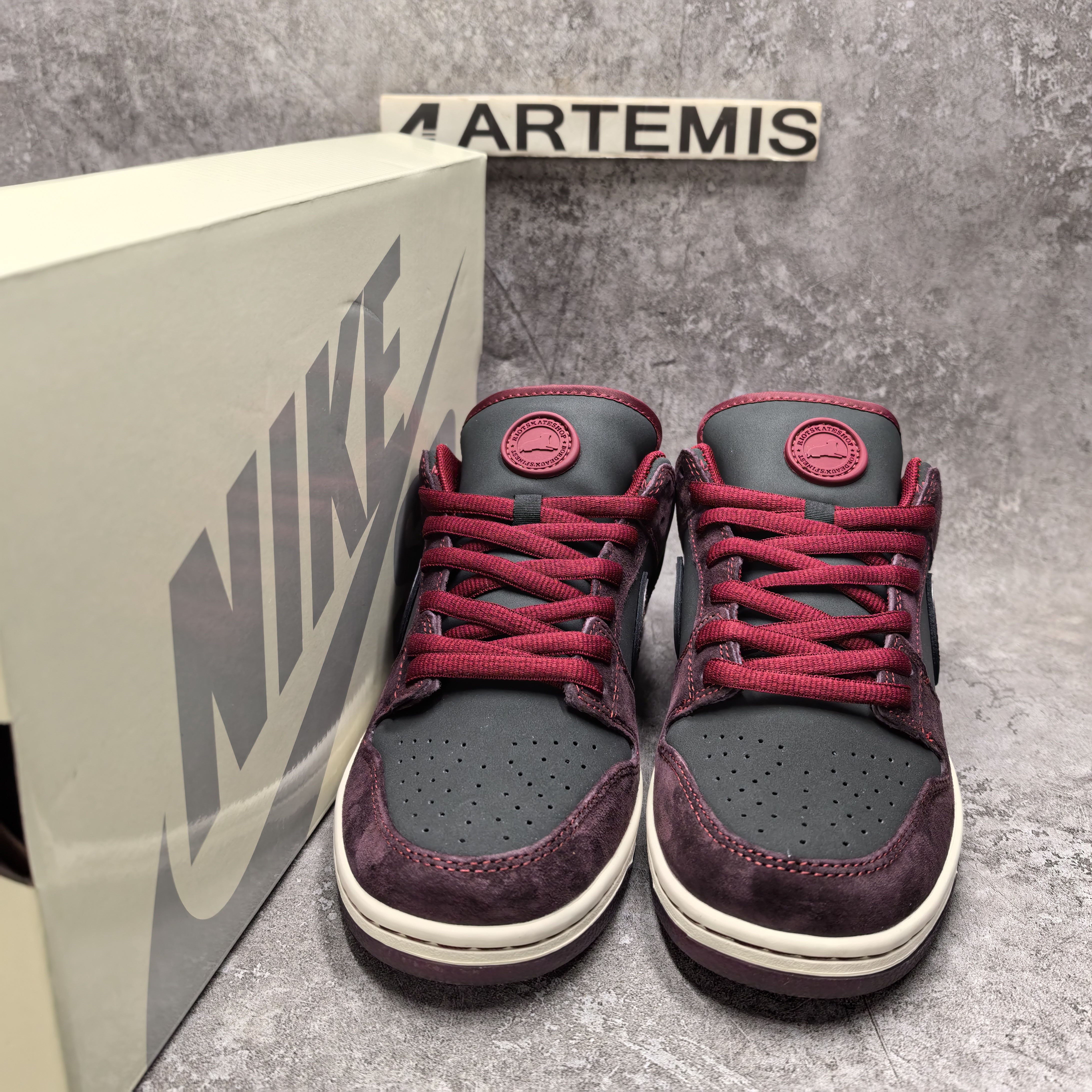UA Nike SB Dunk Low