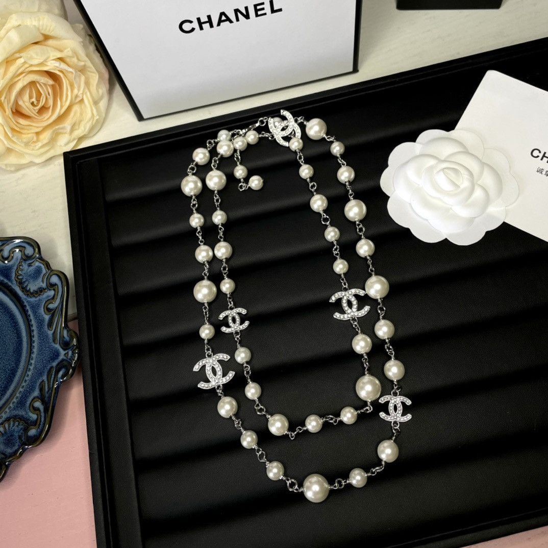 Ch*el necklace(chain length 102cm)
