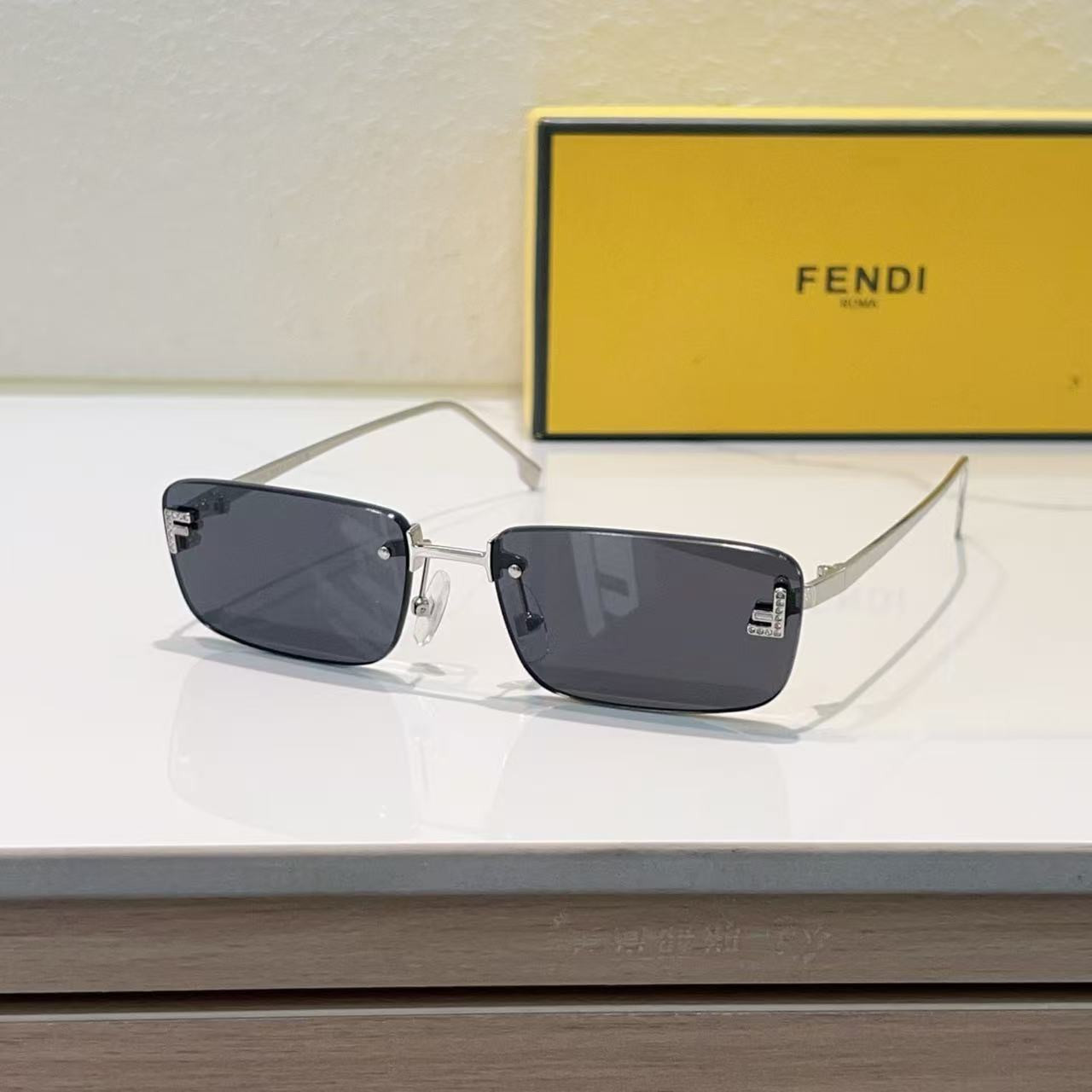 F**di glasses fe4172us