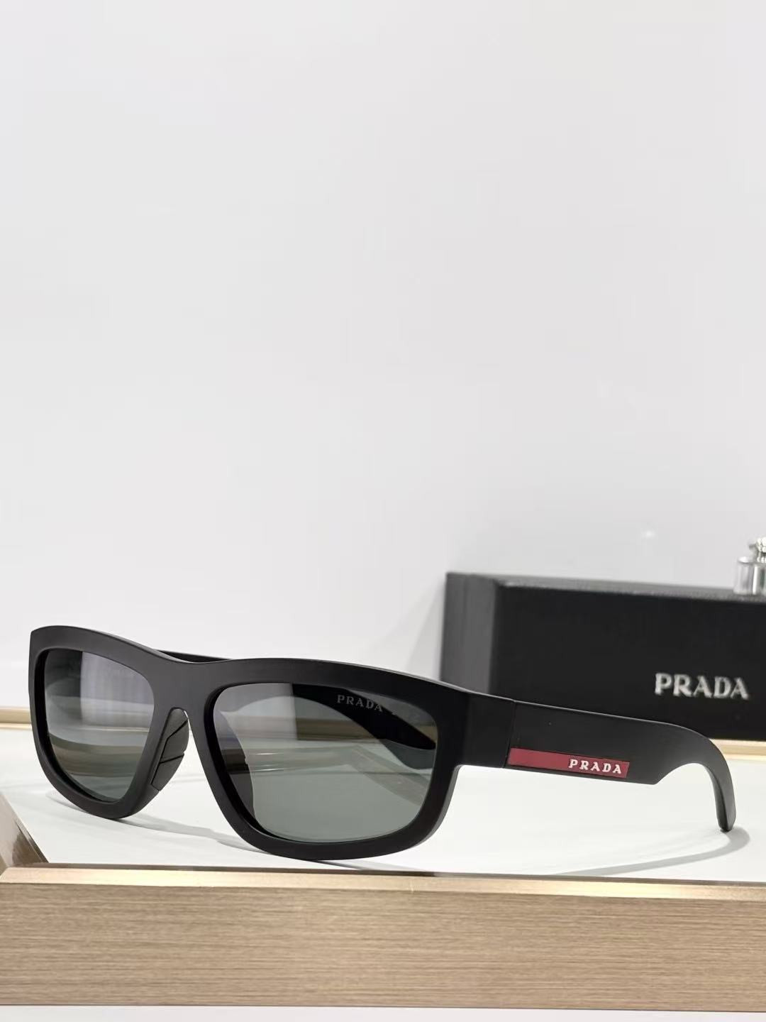 Pra*a glasses ps 05zs