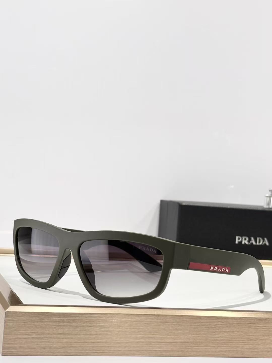 Pra*a glasses ps 05zs