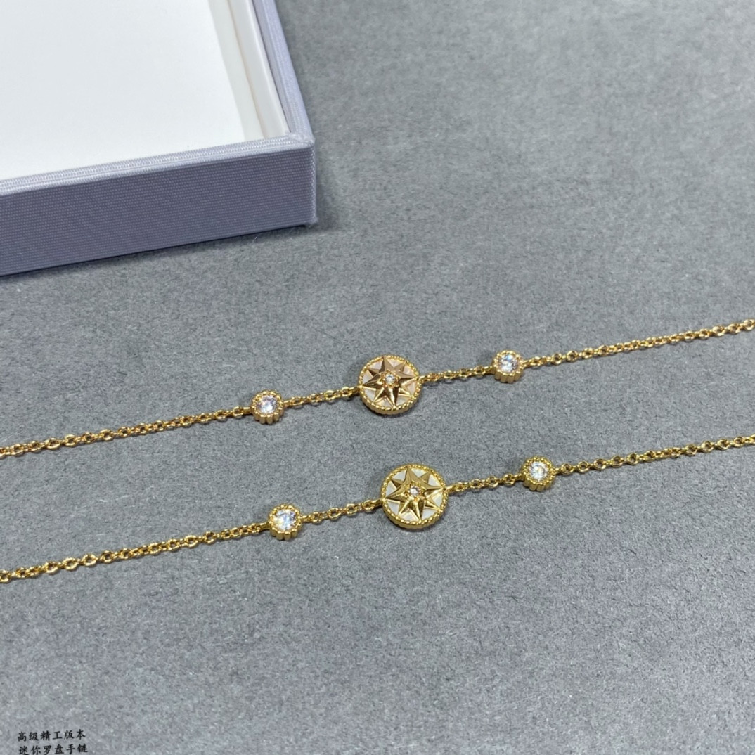 D*or mini compass bracelet