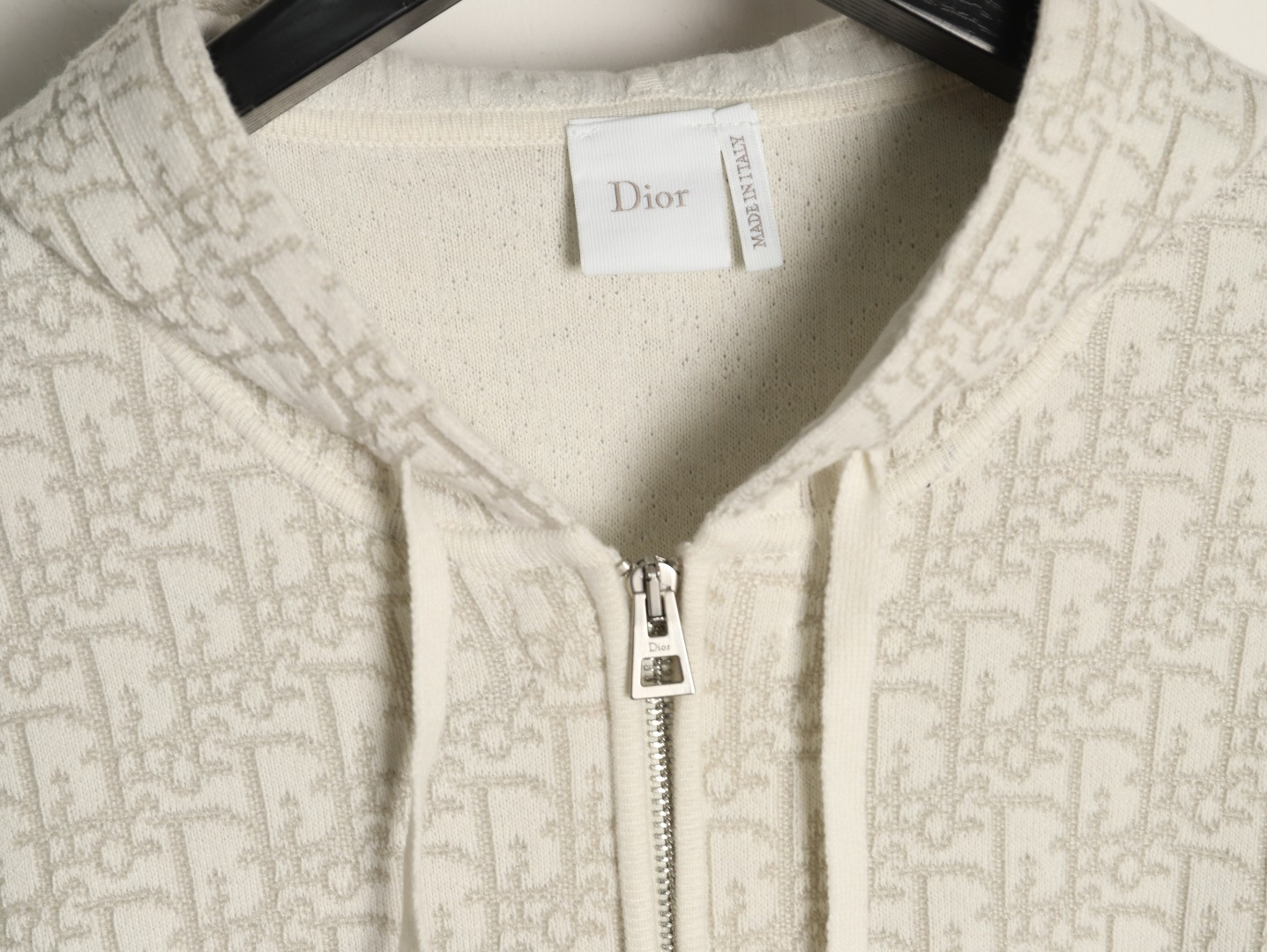 D*or oblique knitting cardigan