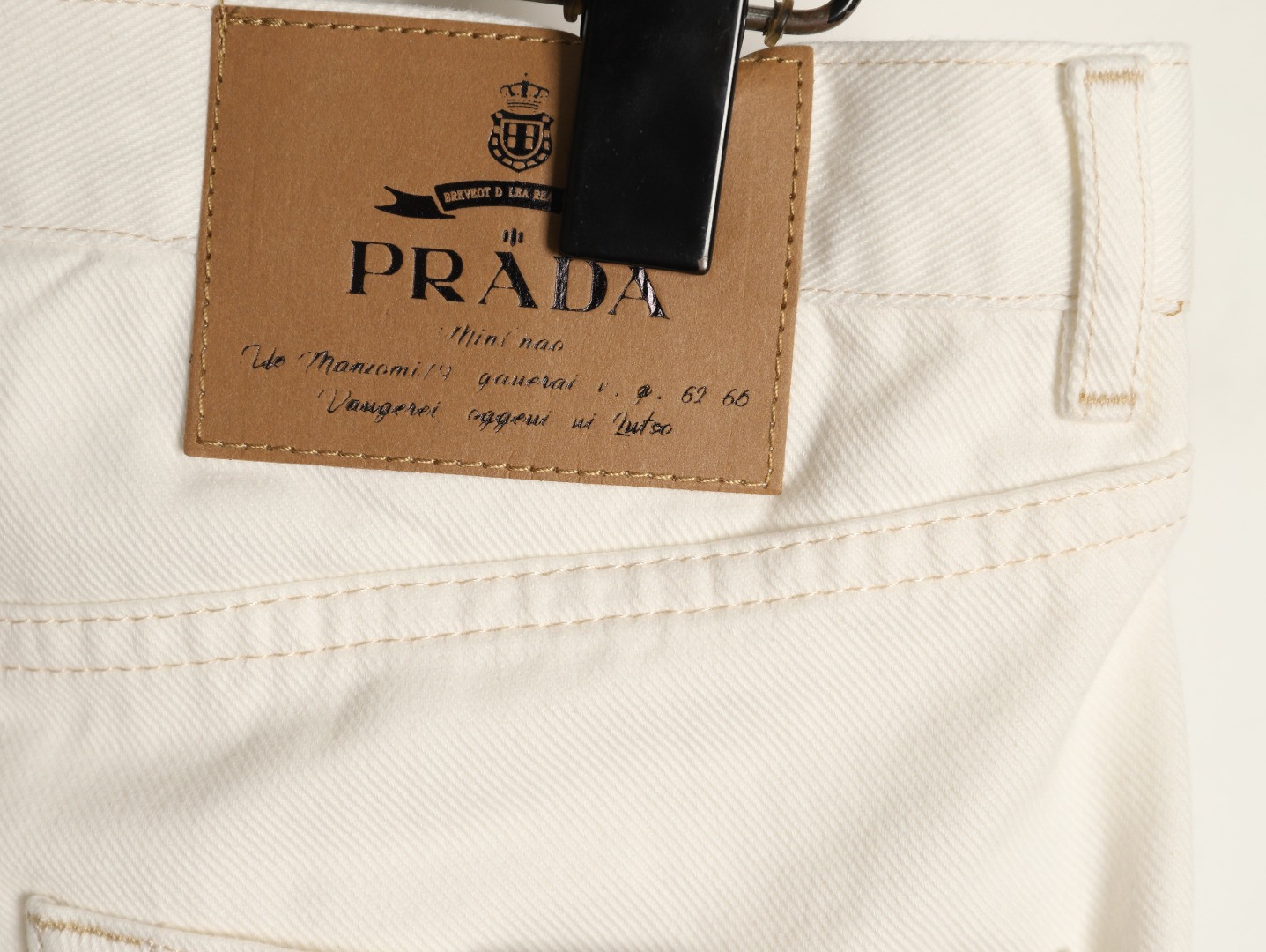 Pra*a 26ss jeans
