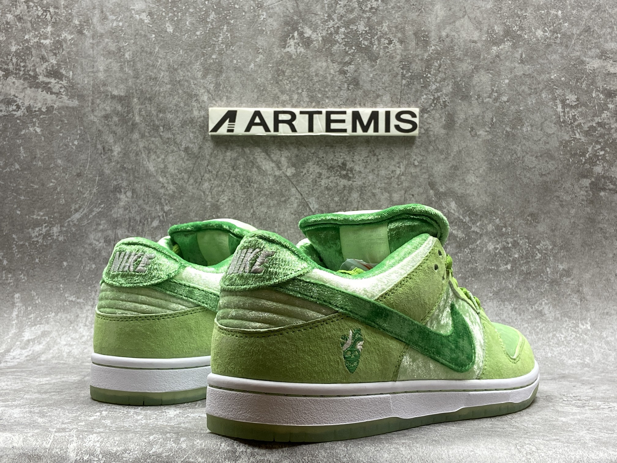 Nike SB Dunk Low StrangeLove Skateboards Green (Customization Version )