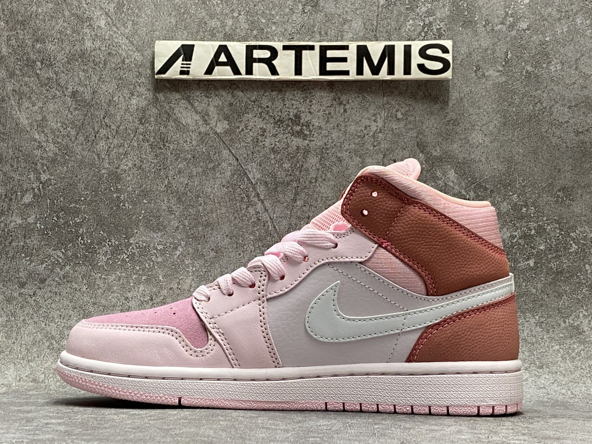 Air Jordan 1 Mid Digital Pink