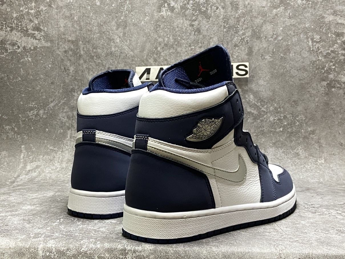 Air Jordan 1 Retro High Midnight Navy
