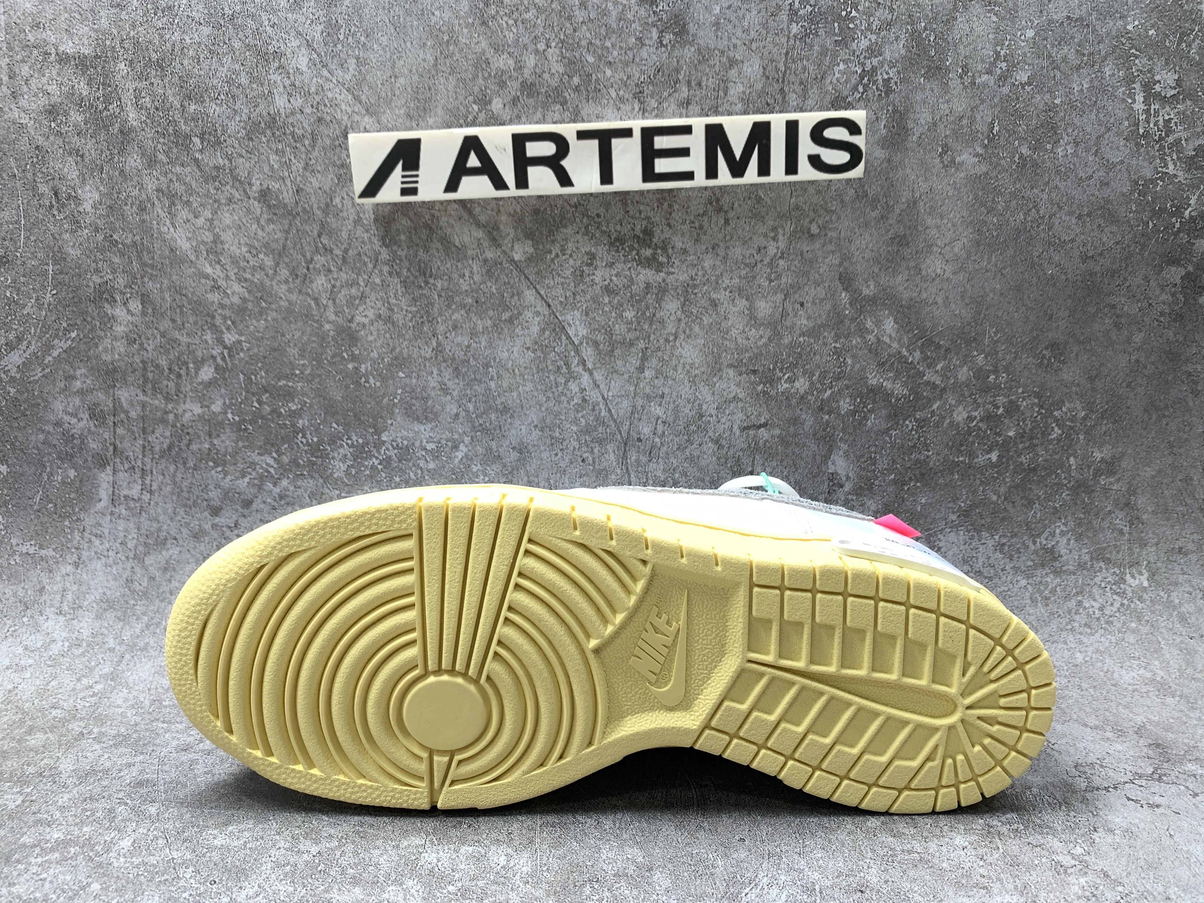 Nike Dunk Low Off White 