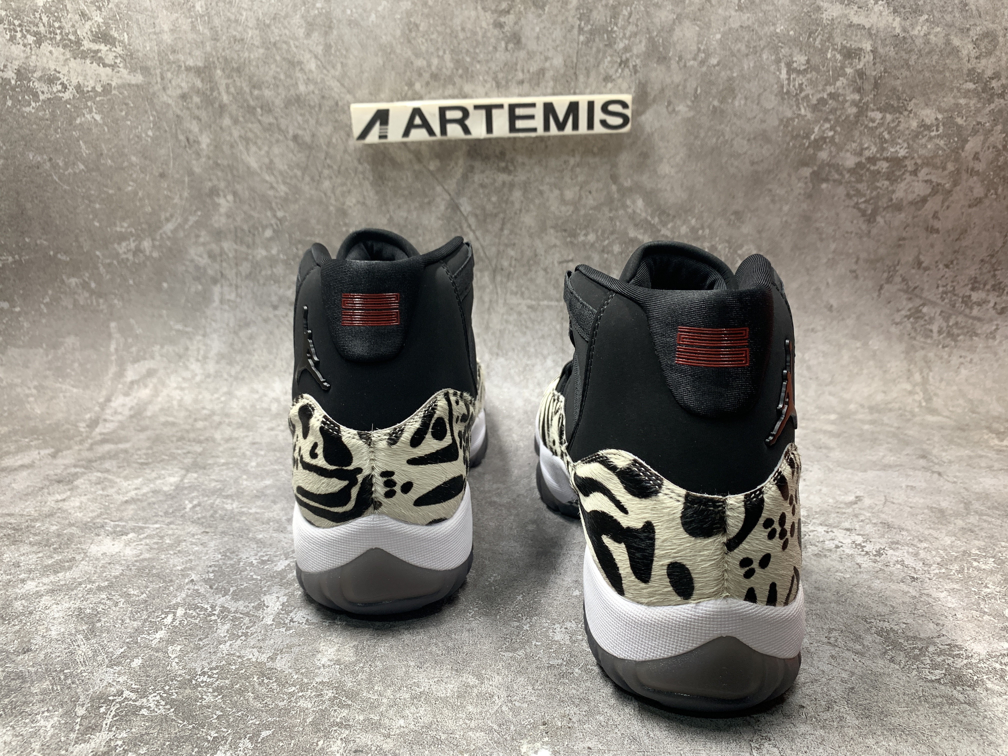 Air Jordan 11 Animal Instinct