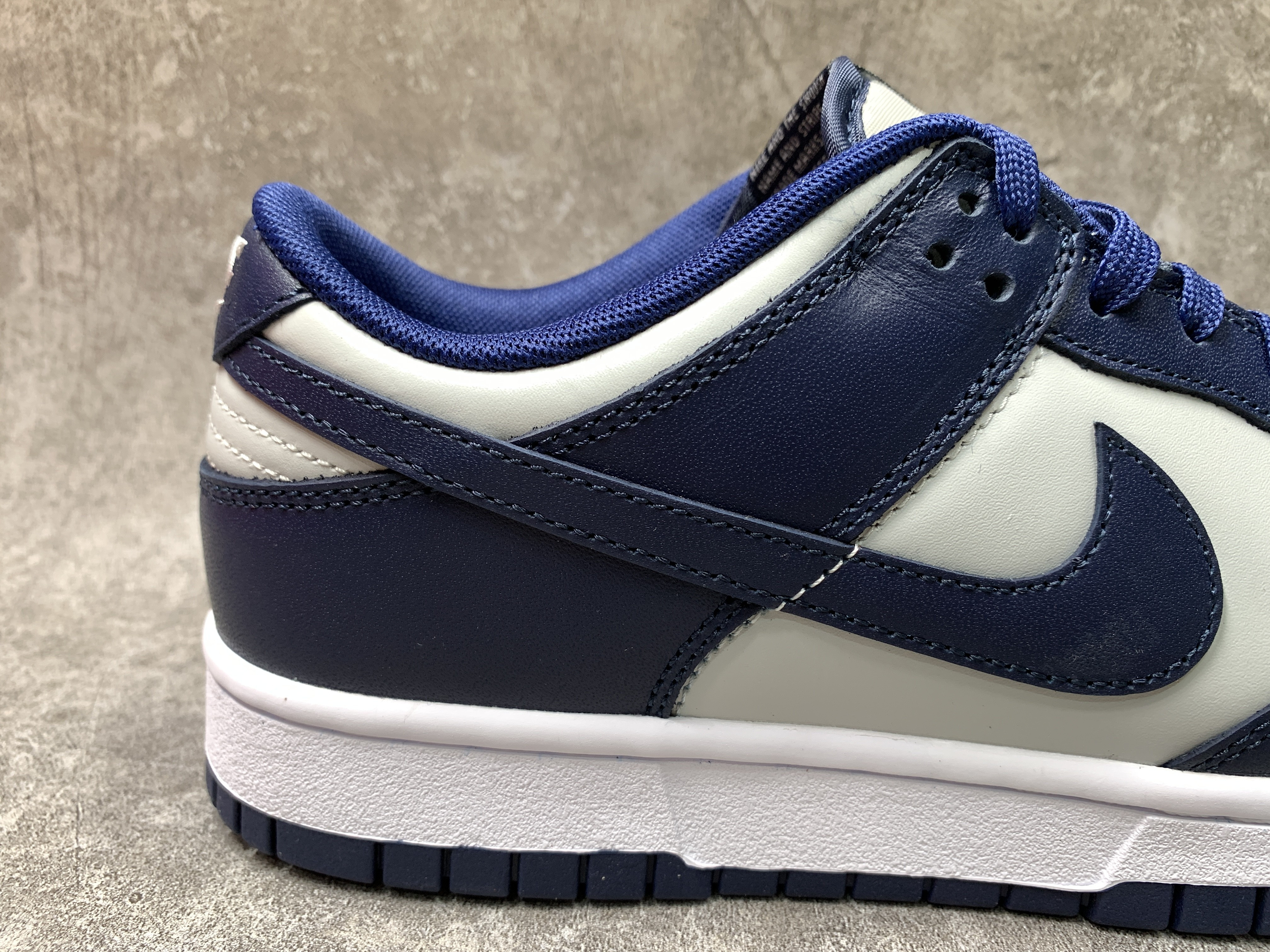 Nike Dunk Low Georgetown